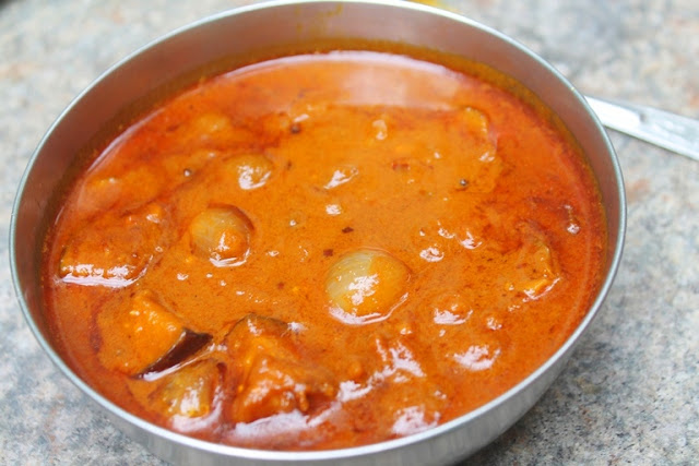 கத்திரிக்காய் புளிக்குழம்பு